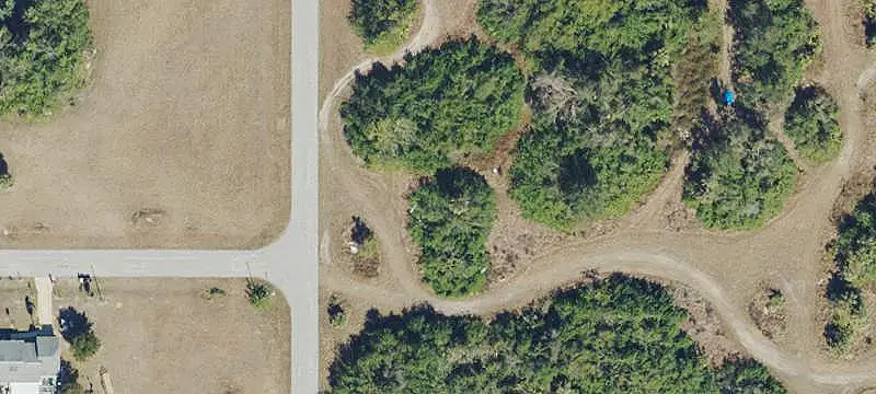Three-Lot Commercial Land