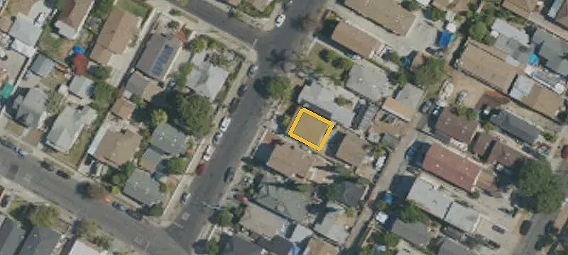 Remodeled Duplex with Gated Frontage