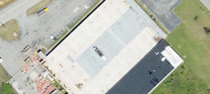 Industrial Flex Space with Loading Docks