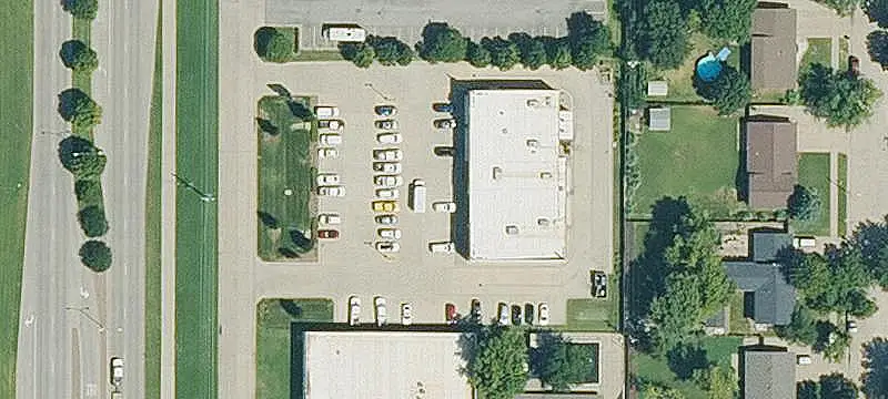 Fully Occupied Shopping Center