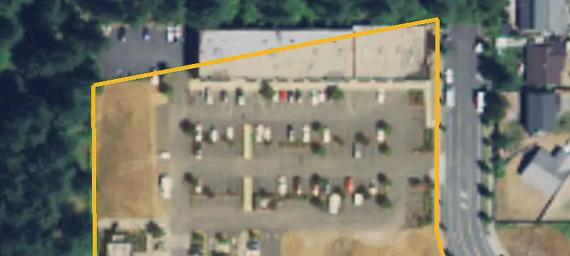 Signalized Commercial Land