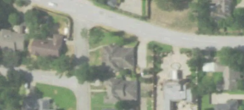 Three-Bedroom Duplex with Garages
