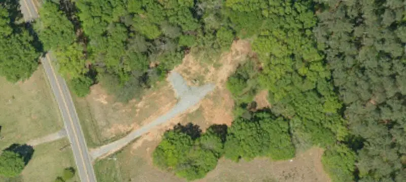 Lots/Land / Acreage