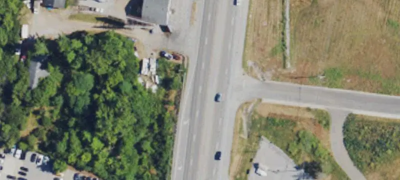 Signalized-Intersection Commercial Land