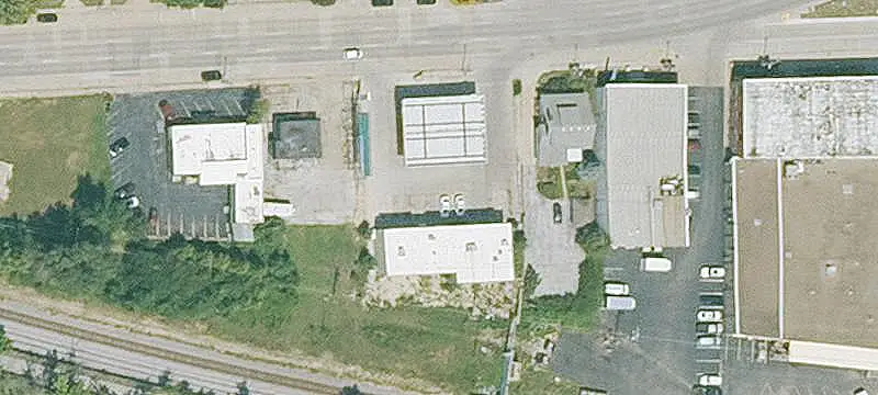River-Area Retail Space