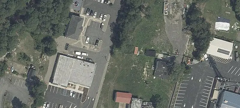 Mixed-Use Property with Garage
