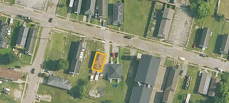 Tenant-Occupied Duplex with Deep Lot