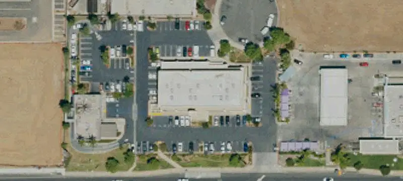 Retail Space with Elevator