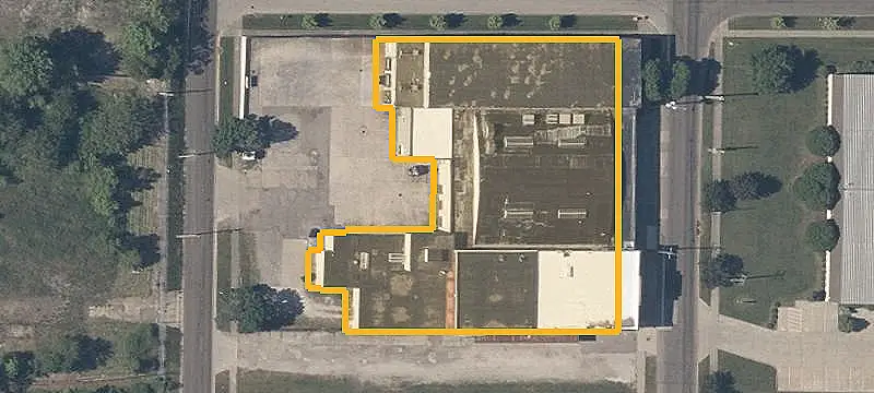 Multi-Tenant Warehouse with Freezer Space