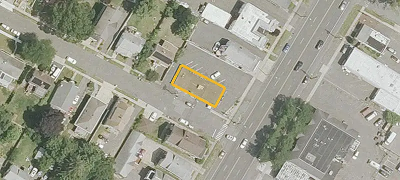 Renovated Laundromat Retail Space