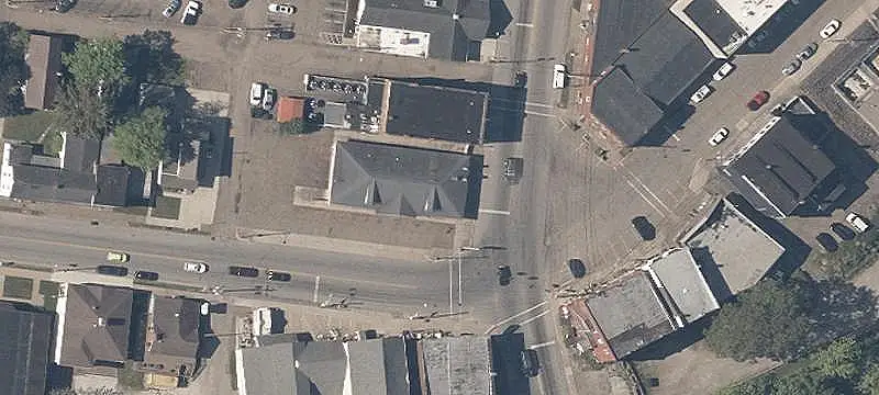 Three-Unit Brick Strip Plaza