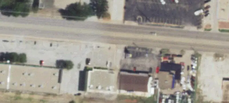 Three-Tenant Shopping Center