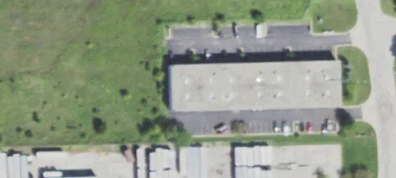 Flex Space with Overhead Door
