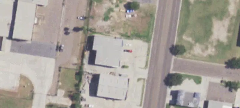 Multi-Tenant Specialty Property