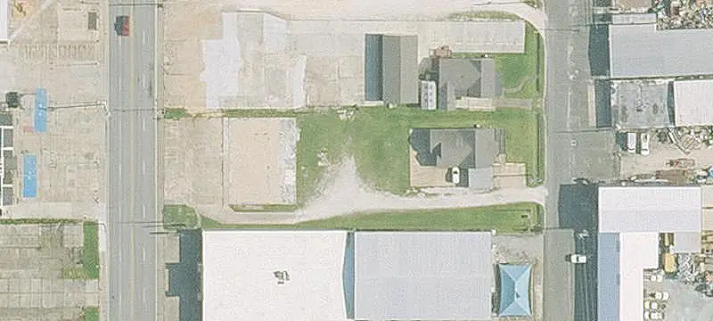 Commercial Land with Existing Salon