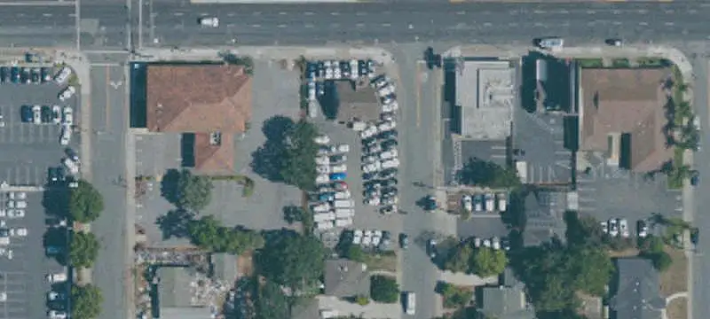 Freestanding Mixed-Use Building