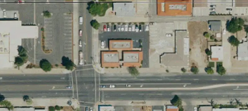 Multi-Tenant Shopping Center