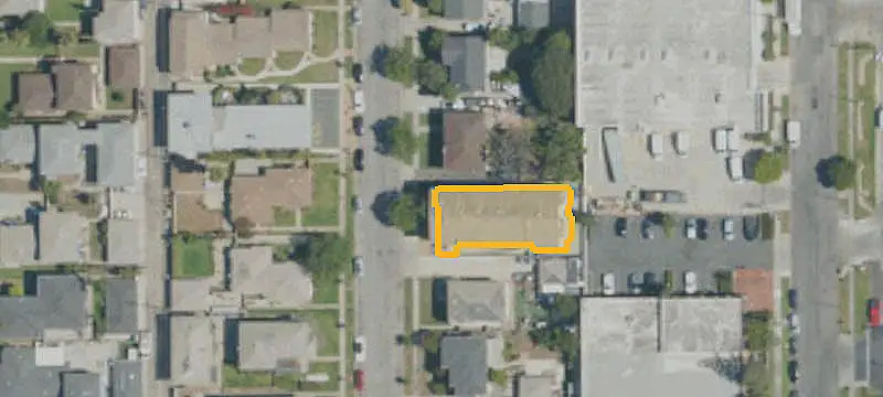 Eight-Unit Apartment Building