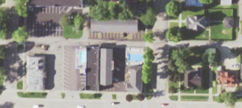 Restaurant with Horseshoe Bar