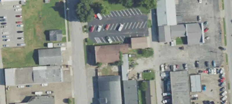 Mixed-Use Office Property with Shop