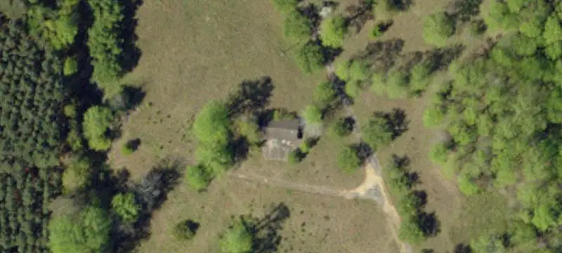Lots/Land / Acreage
