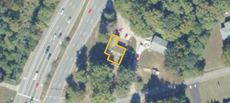 Commercial Land at Signalized Intersection