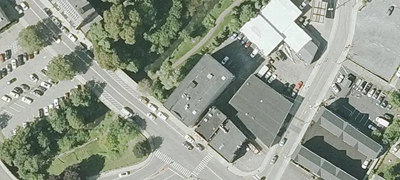 Office Units with On-Site Parking