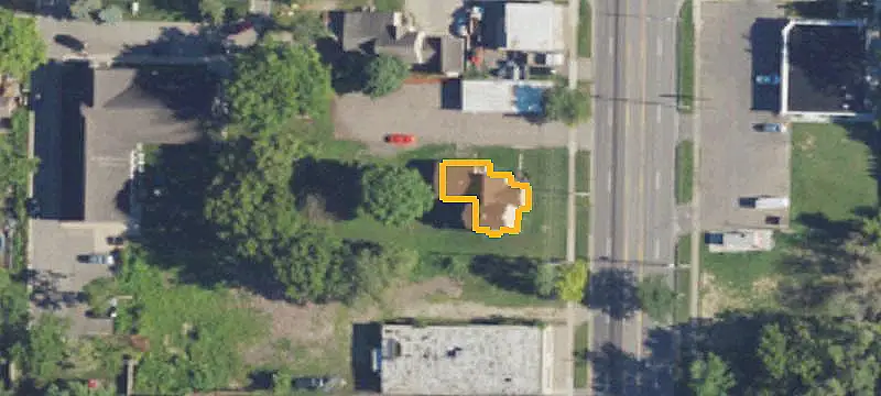 Retail Space with Rear Parking