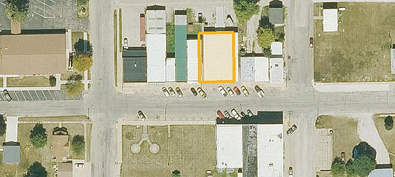 Mixed-Use Property with Salon Layout