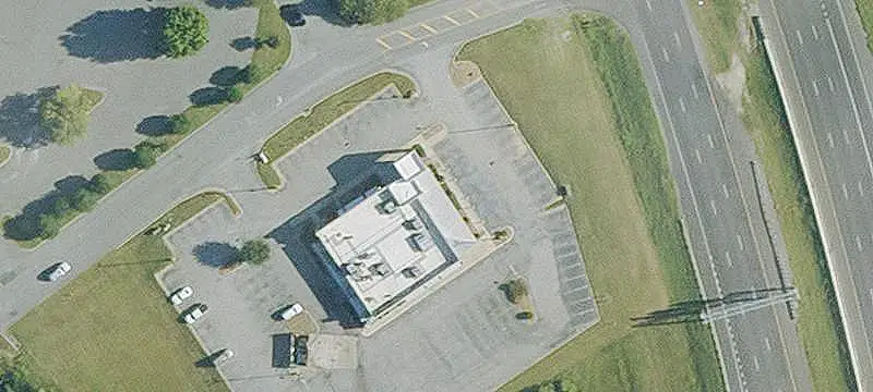 Freestanding Restaurant Building