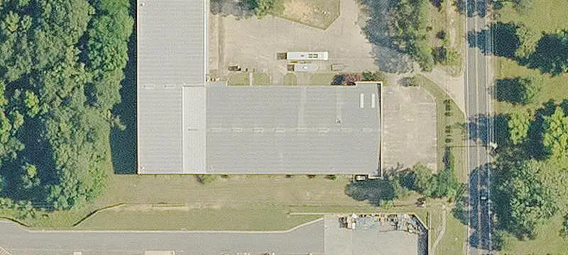 Flex Space with Dock Access