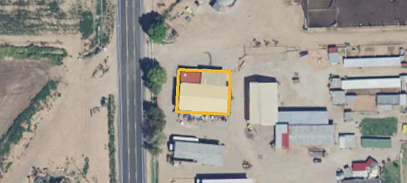 Commercial Land at Signalized Intersection
