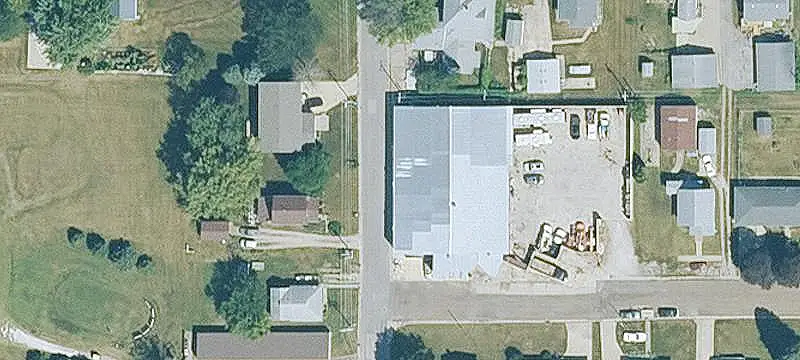 Updated Flex Building with Storage