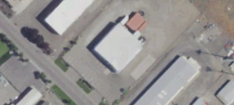 Fenced Warehouse with Yard