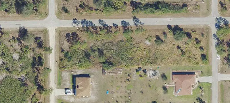 105 E 9th Street, Lehigh Acres, FL 33972