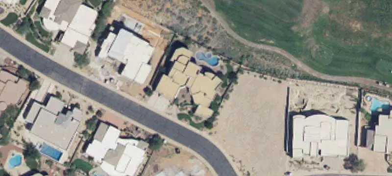 Land/Acreage