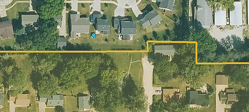 4-Unit Property with Garage