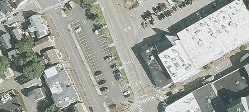 Four-Door Auto Shop