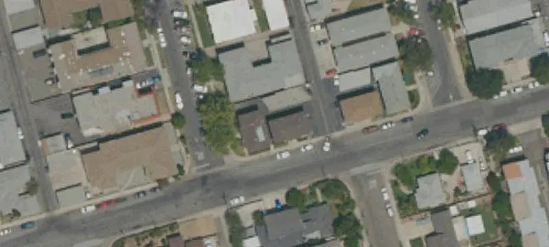 8-Unit Apartment Building