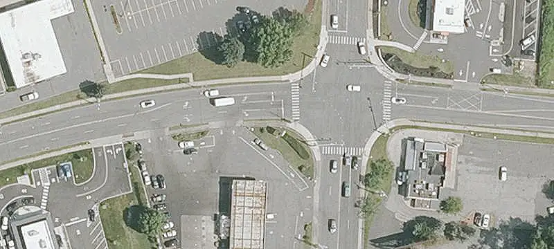 Shopping Center With Signalized Access