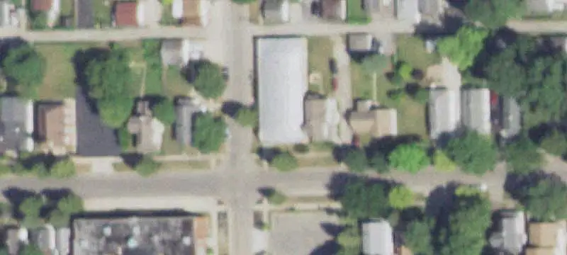 Mixed-Use Property with 4 Garages