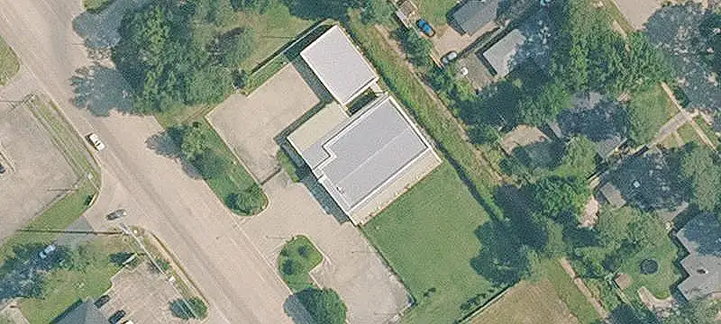 Freestanding Flex Property with Warehouse