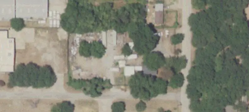 Flex Space with Gated Yard