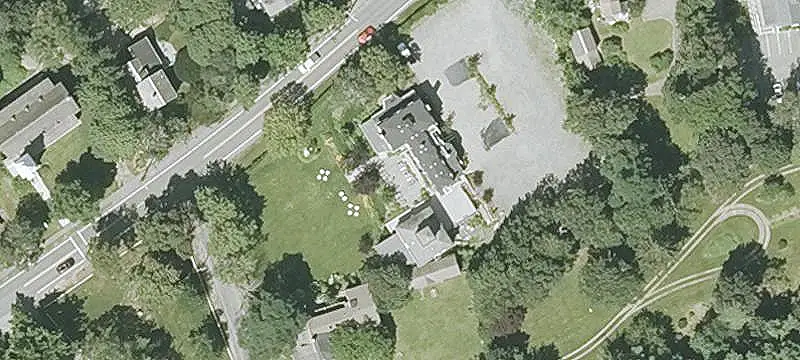 Bed And Breakfast With Carriage House