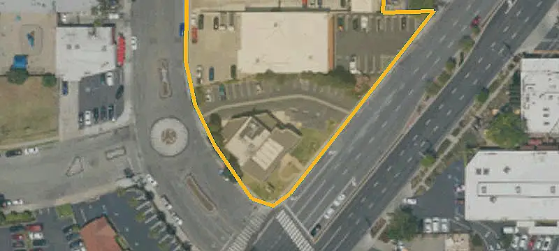 Leased Corner Retail Space