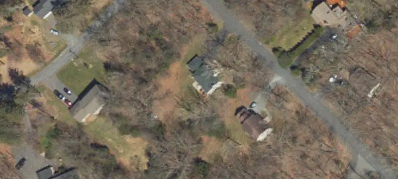 2818 Magic Mountain Road, Henryville, PA 18332