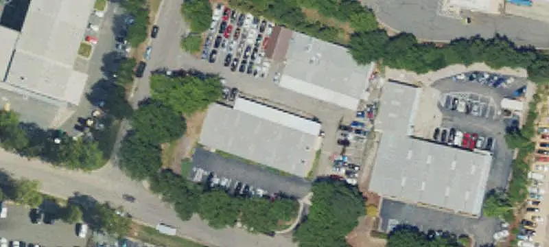 Auto Shop Under Absolute Net Lease