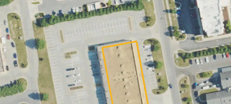 Multi-Suite Retail Space