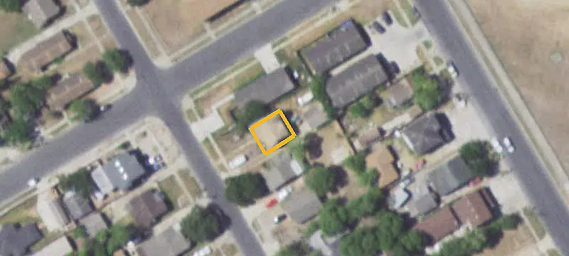 Duplex with Fenced Yards