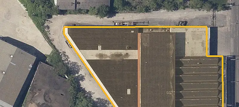 Industrial Property with Full Occupancy